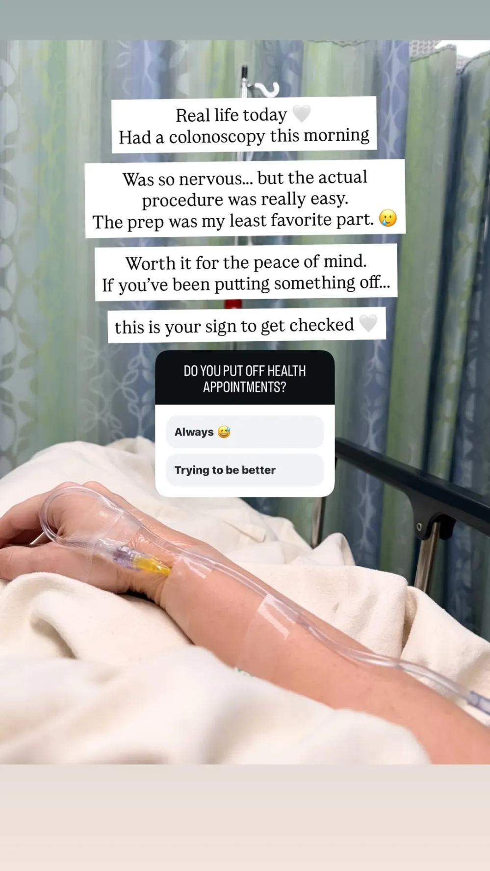 Dodgers Star Freddie Freemans Wife Chelsea Shares Photo From Hospital Bed