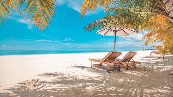 American Woman Missing After Husband Says She Fell Overboard on Bahamas Boat Trip