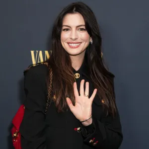 NEW YORK, NEW YORK - OCTOBER 08: Anne Hathaway attends "The Apprentice" New York premiere at the DGA Theater on October 08, 2024 in New York City. (Photo by John Nacion/Getty Images)