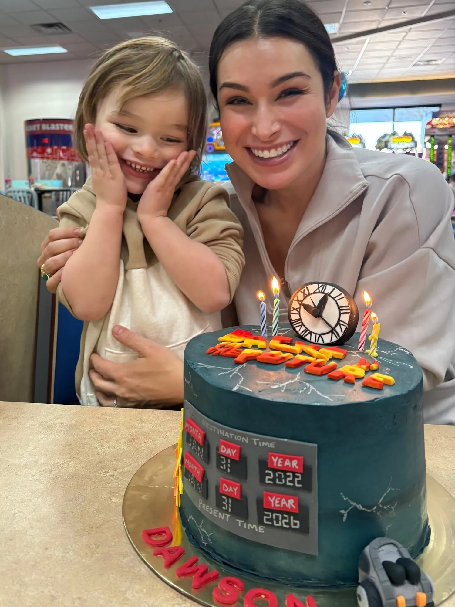 Ashley-Iaconetti-and-son-Dawson_1769887000_3822410254999717556_14050941