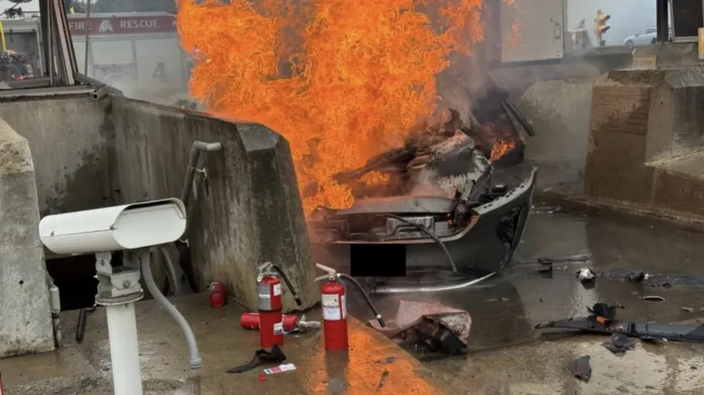 Bobs Burgers Star Eugene Mirman Pulled from Burning Car Crash Wreckage 2