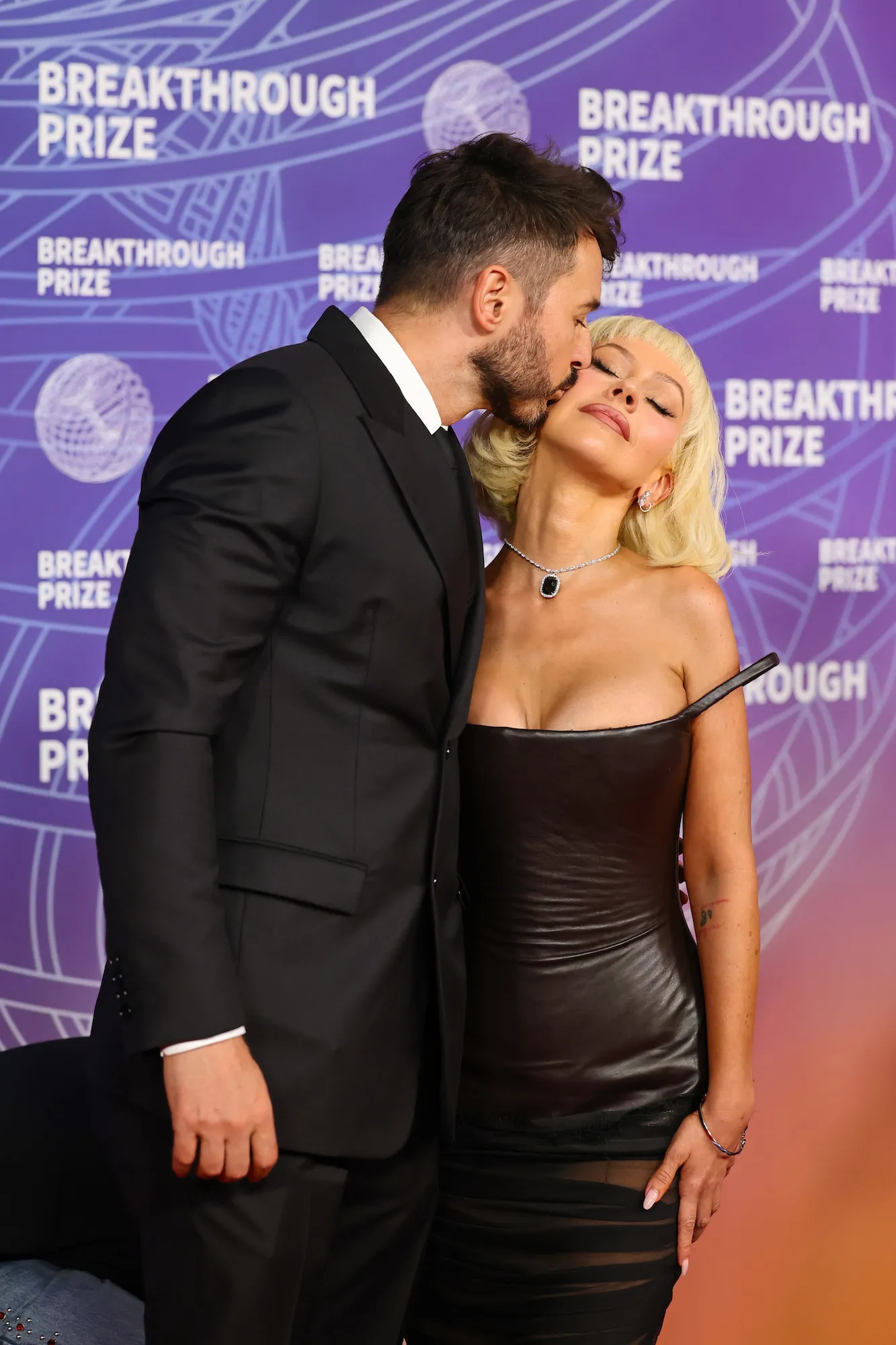 Christina-Aguilera-and-Matthew-Rutler-PDA-GettyImages-2271988881