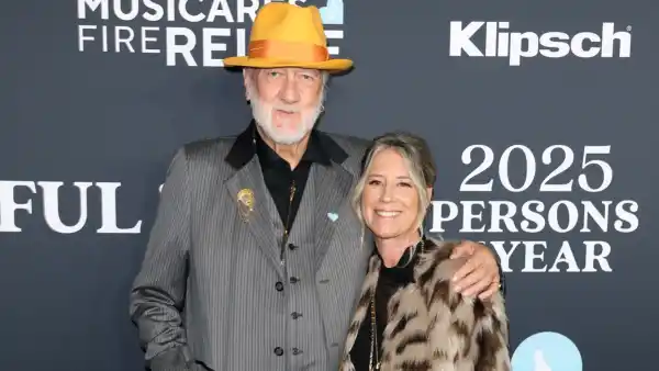 Fleetwood Mac Drummer Mick Fleetwood Marries 4th Wife Elizabeth Jordan Who Is 20 Years His Junior Feature