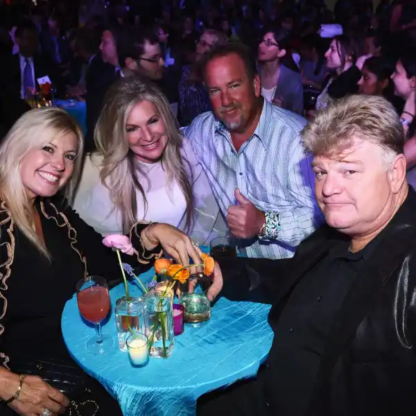 GettyImages-144090565-laura-dan-dotson-darrell-sheets