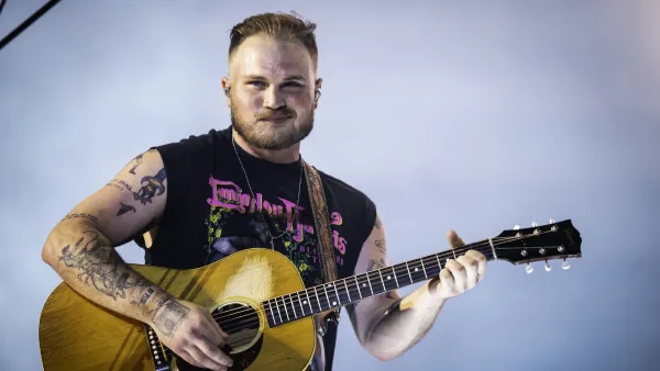 GettyImages-2159895990 zach bryan says he is forced to cancel concert