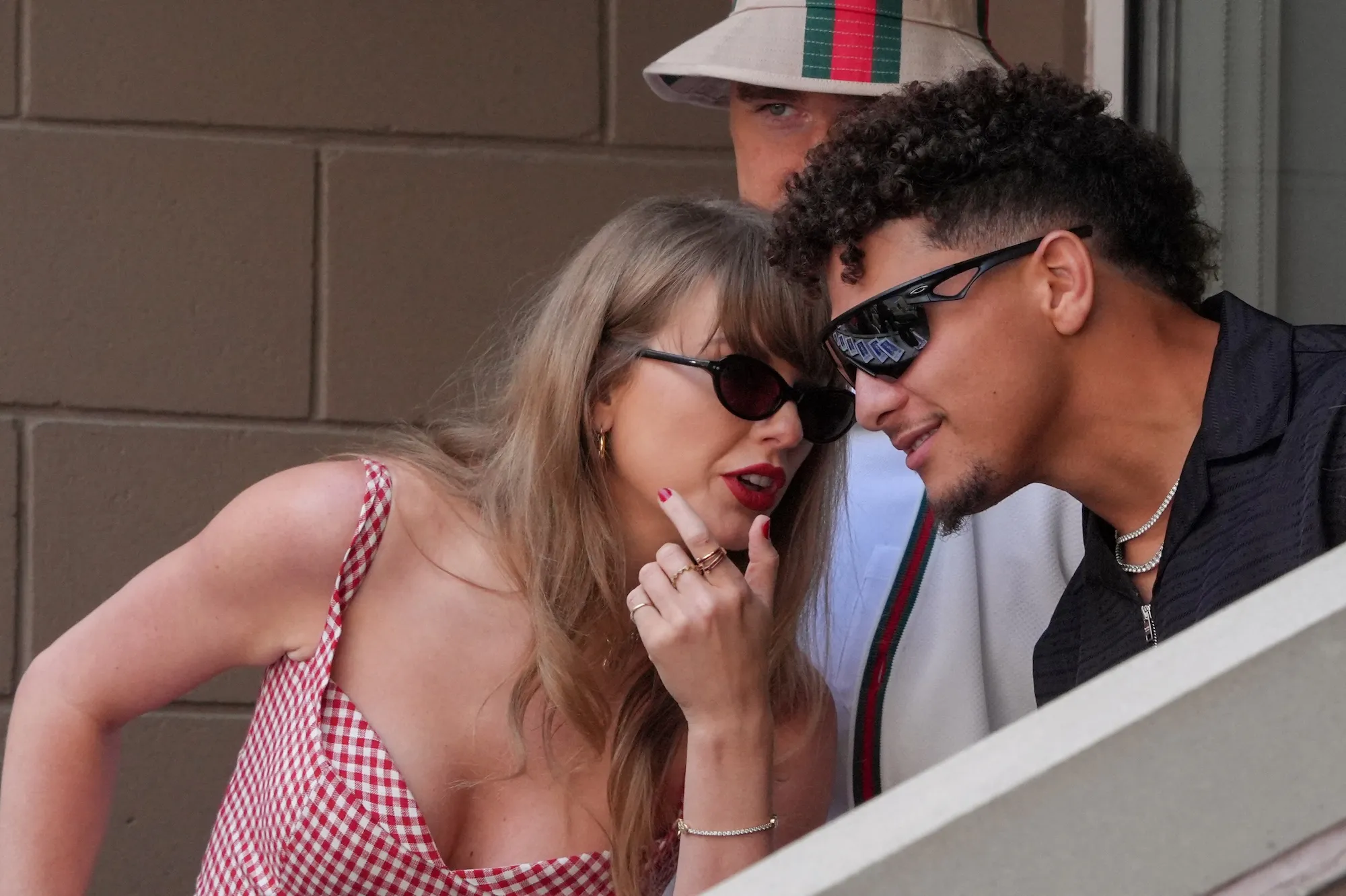 Patrick Mahomes Says Meeting Taylor Swift Was 1 of His Favorite Perks of Playing for the Chiefs