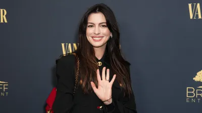 Anne Hathaway