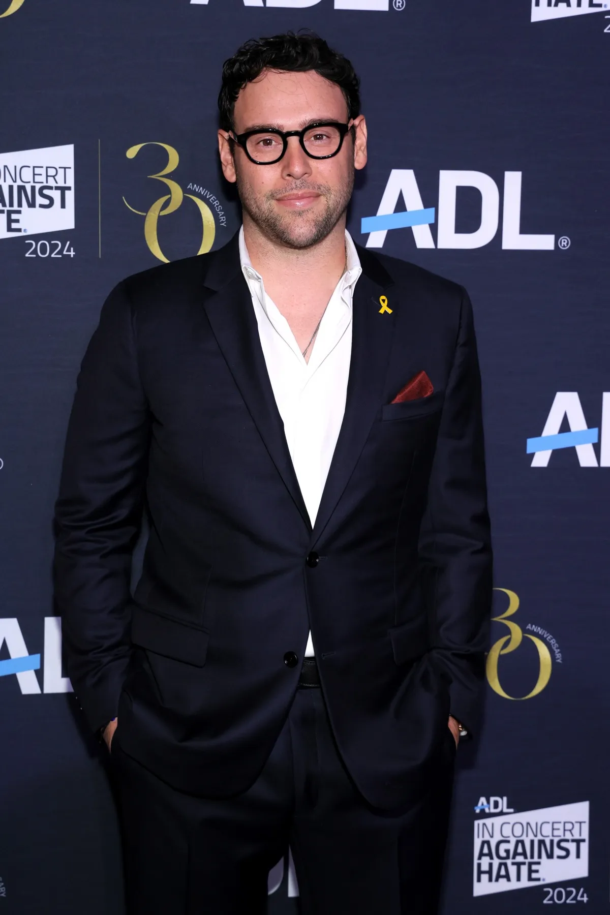 Scooter Braun Accused of Being Involved in Alleged Hollywood Smear Campaign