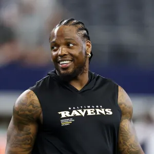 NFLs Derrick Henry Says Jesus Send Me a Boy After Welcoming 3rd Daughter