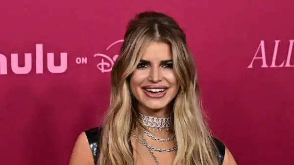 Jessica Simpson Addresses Rumor She Spent $1K Weekly on Tanning to Maintain Her Sun-Kissed Glow