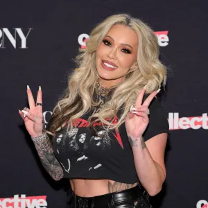 GettyImages-2262033006 bunnie xo family album