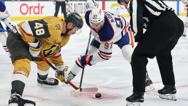 Hockey Fan Went Into Labor Gave Birth Inside Arena at Edmonton Oilers Game