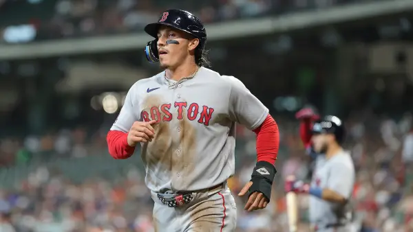 Why Red Sox Star Jarren Duran Flipped Off a Fan During a Game in Minnesota