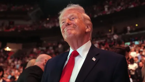 GettyImages-2270434275 donald trump ufc fight iran peace talks