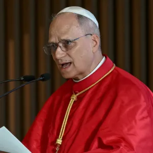 GettyImages-2271382591 Pope Leo