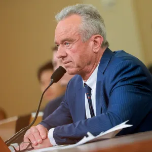 Robert F. Kennedy Jr. Laughs Off Question About Cutting Off a Dead Raccoon Penis