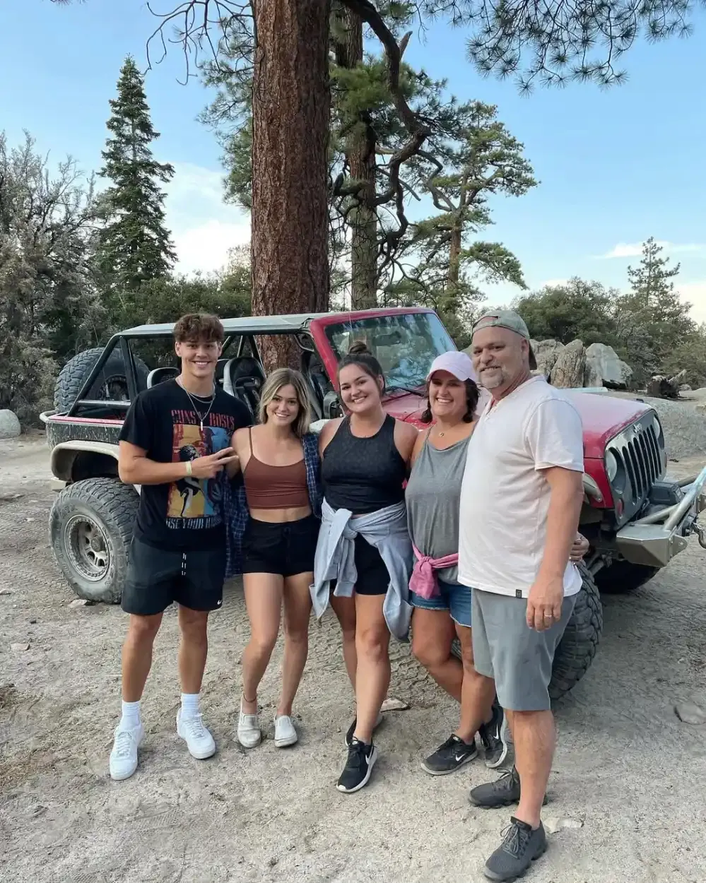 Haley Beck Sent Sexual Messages to Student Read the Texts Noah