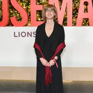 Housemaid Author Freida McFadden Reveals Why She Wears a Wig GettyImages-2249646763