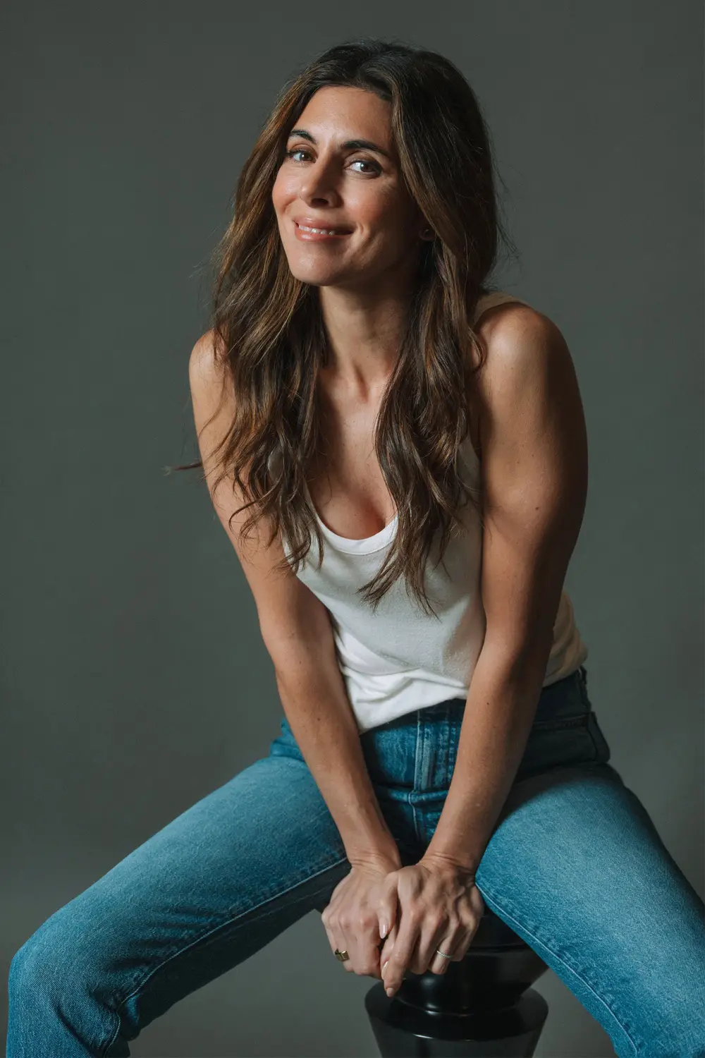 Inline Jamie Lynn Sigler 2618 Luxury Handbag Shopping Cover Story