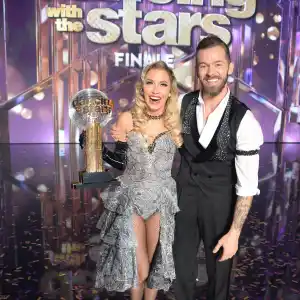 Kaitlyn-and-Artem-DWTS-GettyImages-1229759926