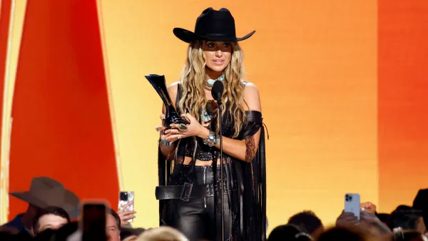 Lainey-Wilson-ACMs-2025-GettyImages-2214150468