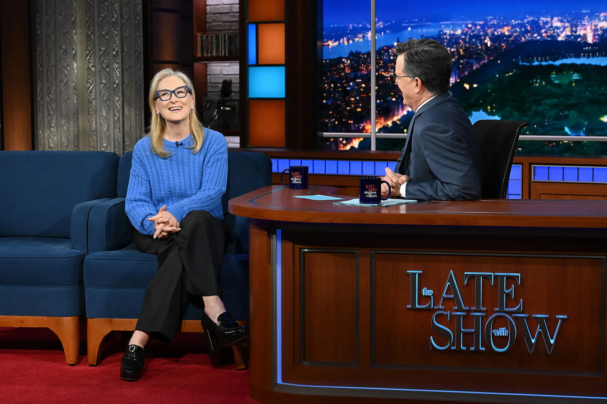 Meryl Streep The Late Show Meryl Streep Nods to Devil Wears Prada With Blue Sweater