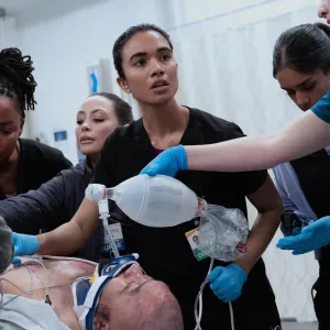 Mohan-The-Pitt-TCDPITT_H7219