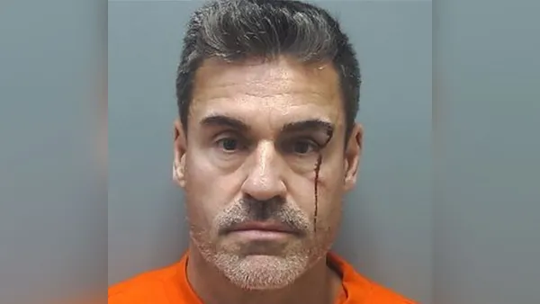 Mugshot David Landsman 041026