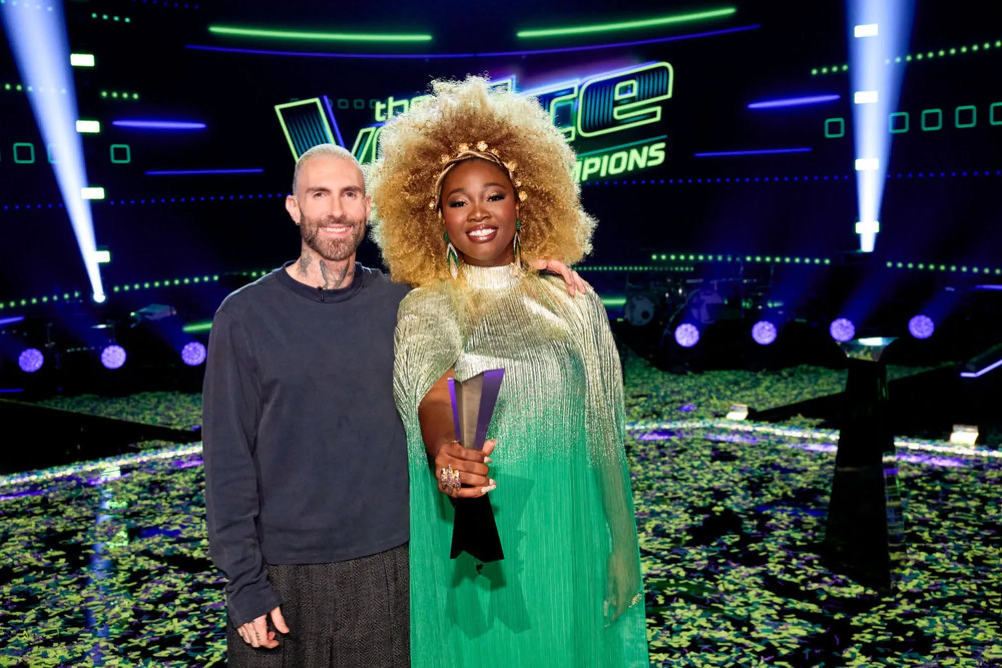 NUP_208860_04056-adam-levine-alexia-jayy