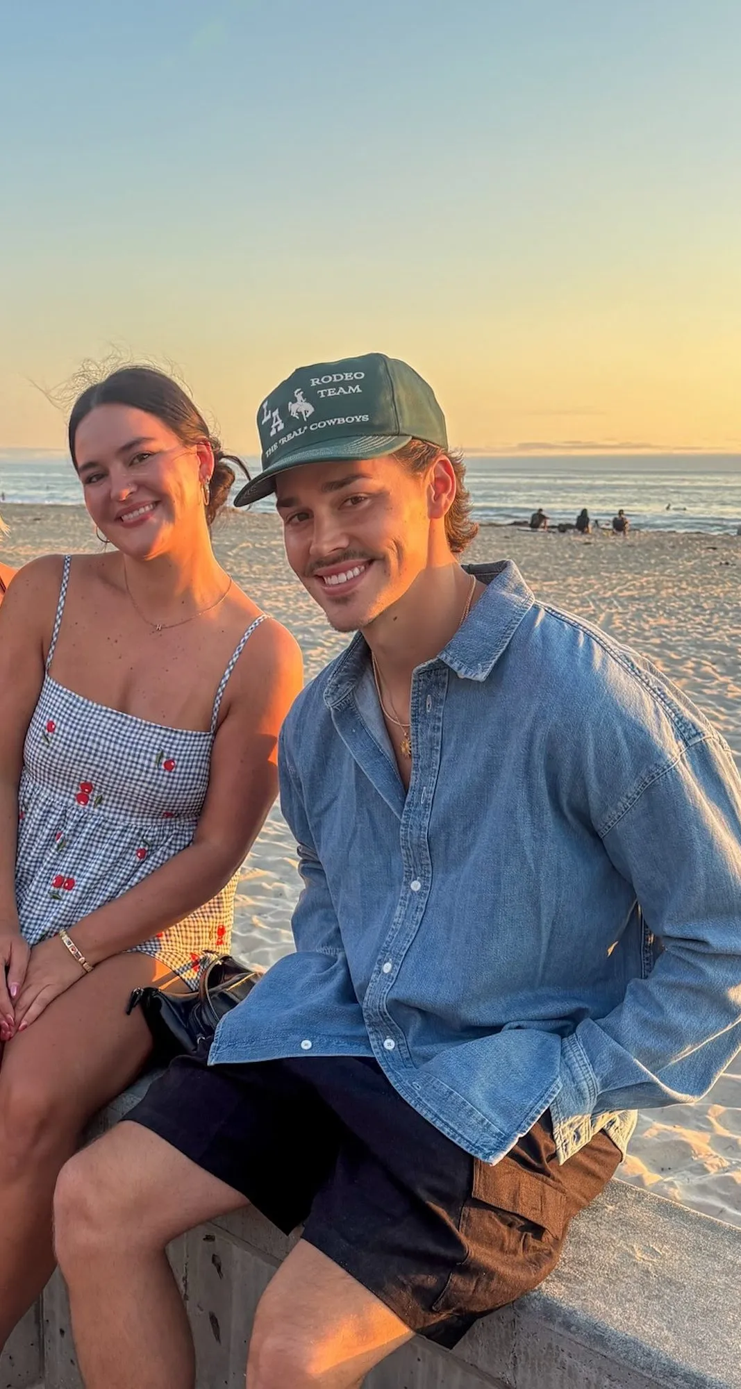 Noah-Beck-and-His-Sisters_1753805289_3687508490689365963_29805278-e1775682443697.