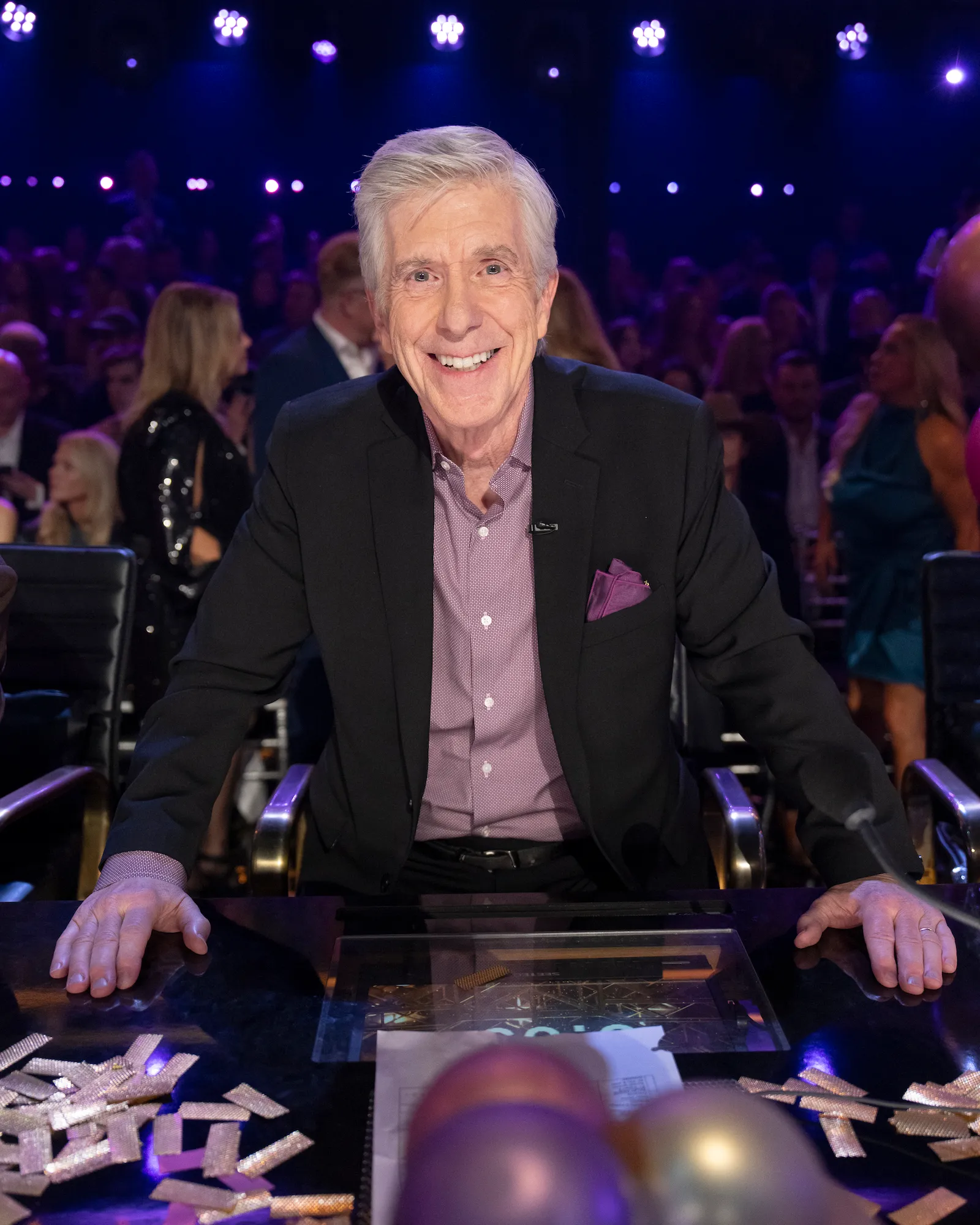 Tom-Bergeron-DWTS-180032_EM105246