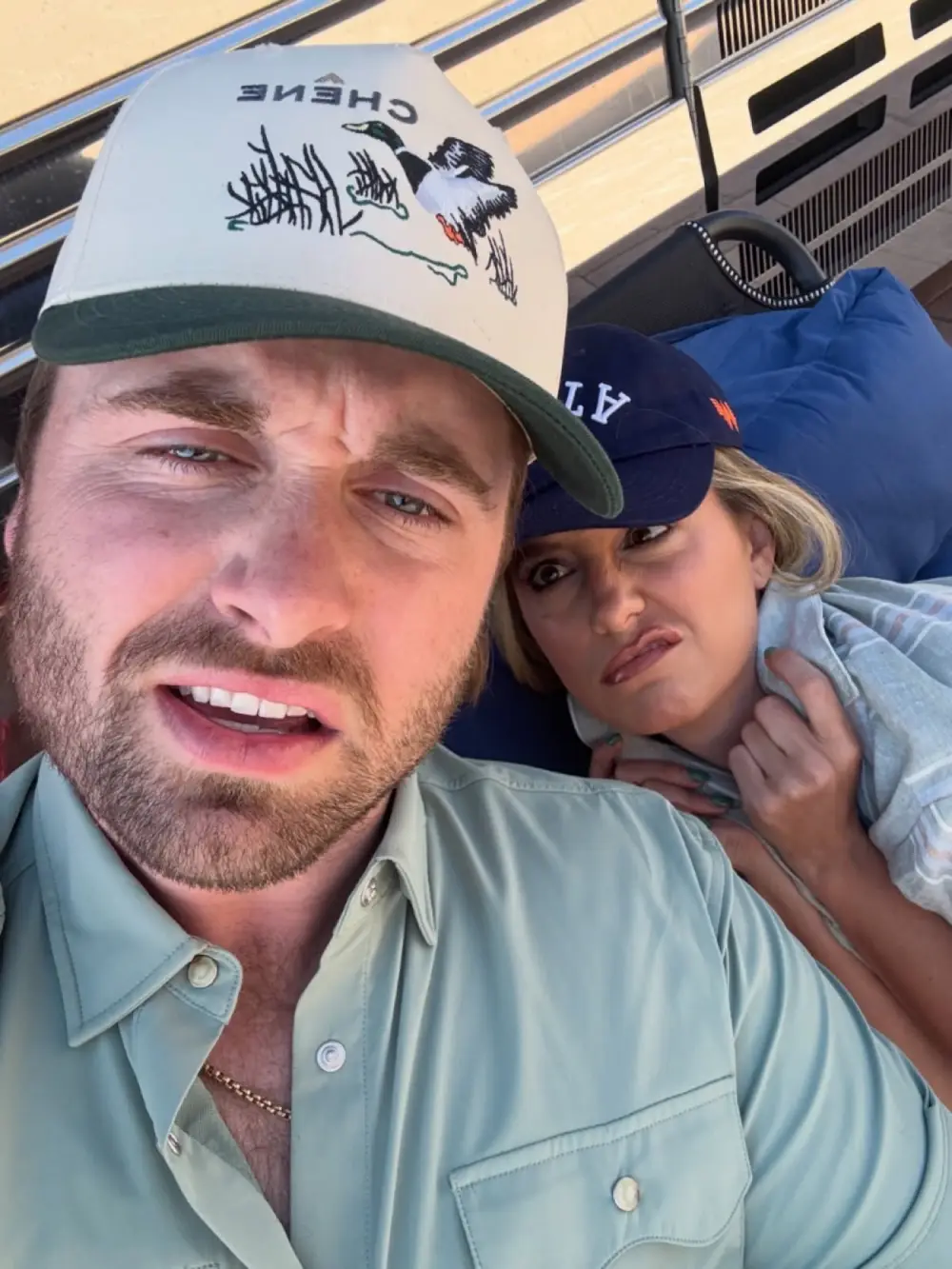 Who Is Lainey Wilson Engaged To What to Know About Her Fiance Devlin Duck Hodges Club Country