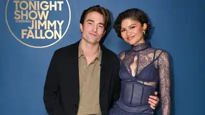 Zendaya Beset Looks Tonight Show Robert Pattinson