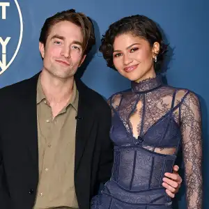 Zendaya Beset Looks Tonight Show Robert Pattinson