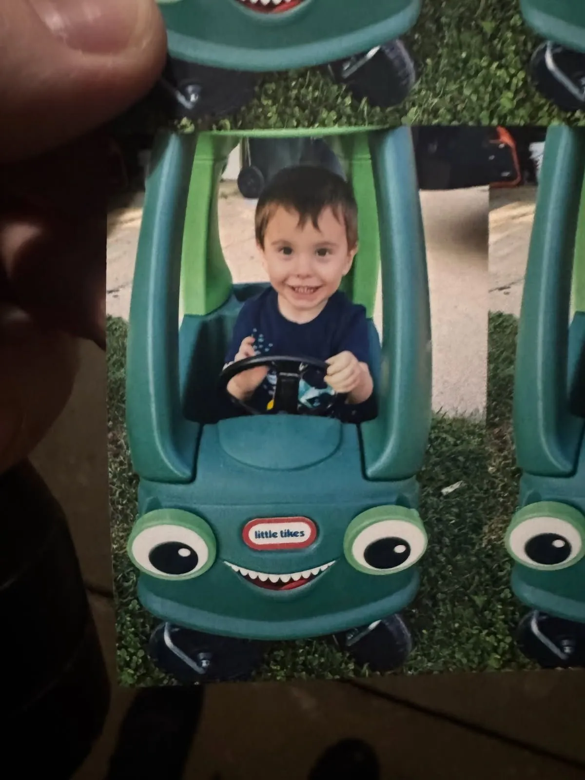 Boy, 3, Dead After Wandering From Replica Luxury Handbag in the Middle of the Night, Found in River