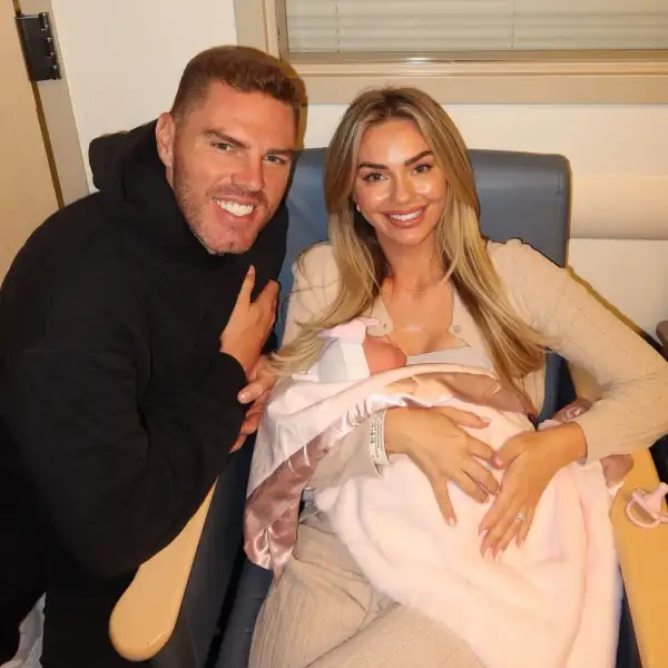 Los Angeles Dodgers Star Freddie Freeman and Wife Chelsea Welcome Baby No. 4 Via Surrogate