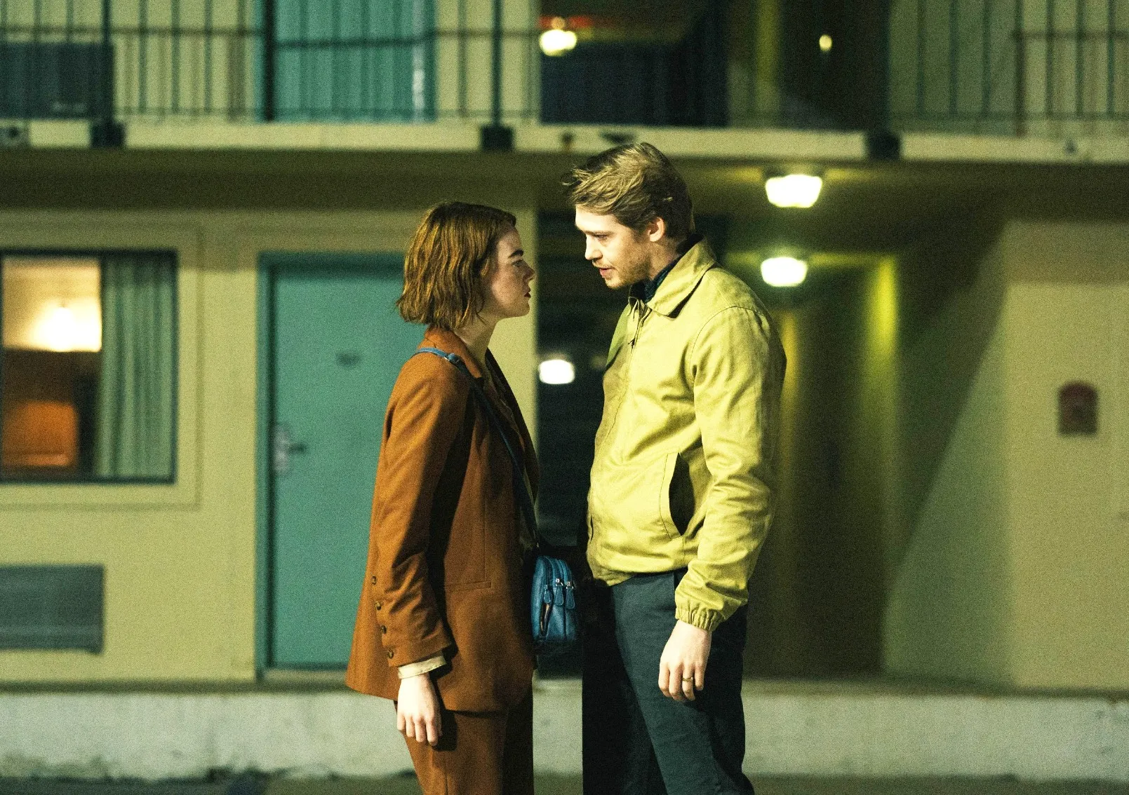 Emma Stone and Joe Alwyn in Kinds of Kindness