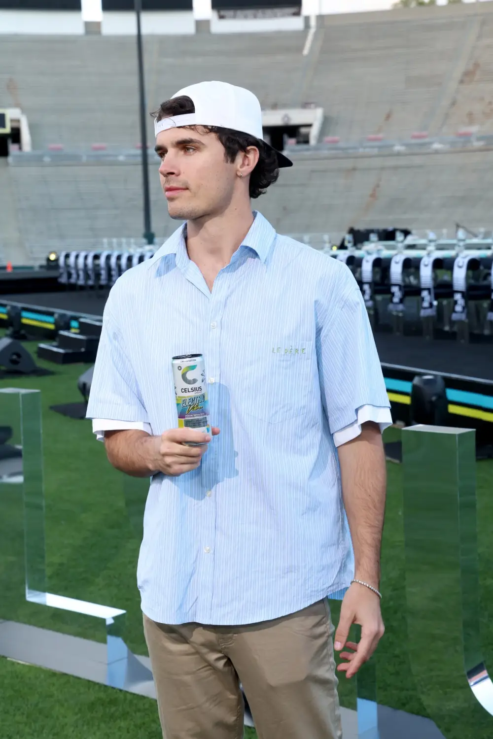 Love Island USA Nic Defends Not Posting Every Detail of His Relationship With Olandria