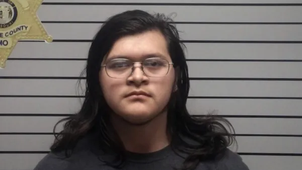 Missouri Man Stopped With Missing Kid From Pennsylvania, Arrested for Child Porn Possession