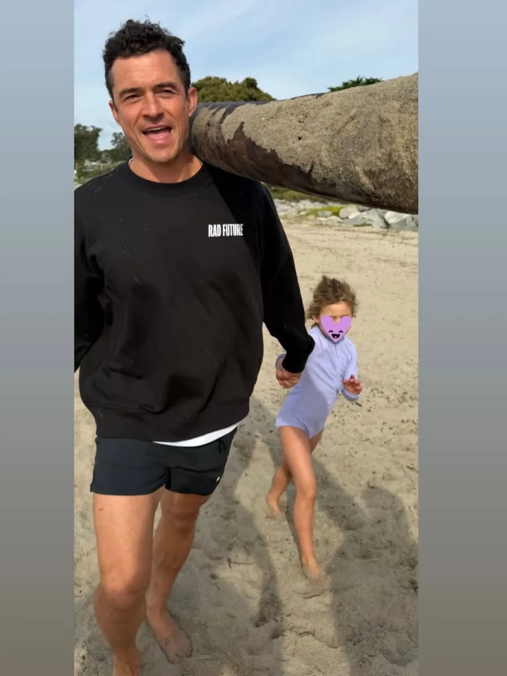 Orlando Bloom Shares Rare Glimpse of Sweet Moments With 5-Year-Old Daughter Daisy