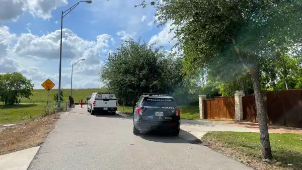 Teen Boy Discovers Woman’s Dead Body in ‘Very Isolated’ Area in Texas While on Bike Ride