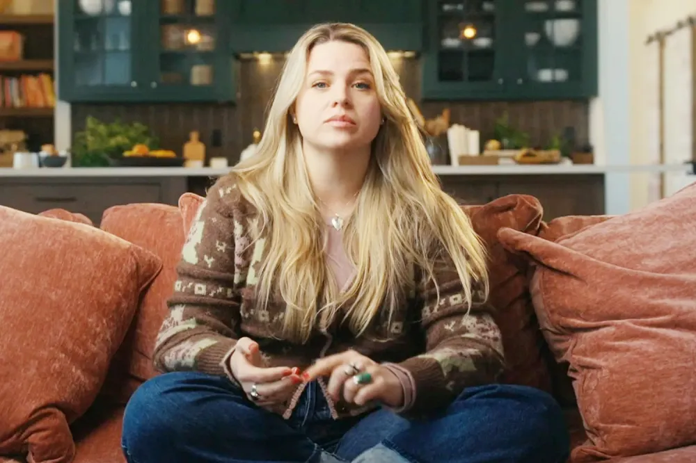 Gabrielle Vega in The Predator of Seville