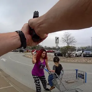 Woman Killed by Police After Allegedly Kidnapping, Slashing Child in Nebraska Walmart