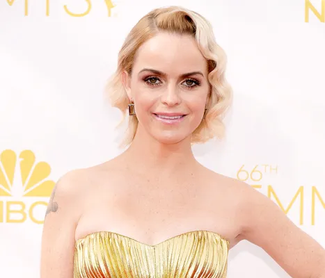 Taryn Manning What's In My Bag