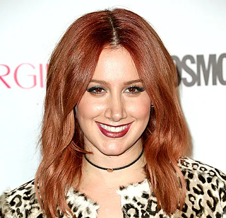 Ashley Tisdale - choker
