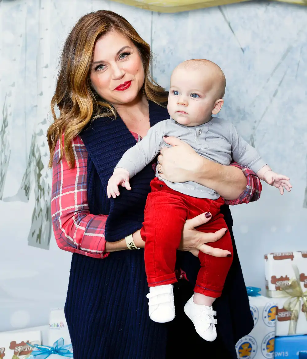 Tiffani Thiessen and Holt