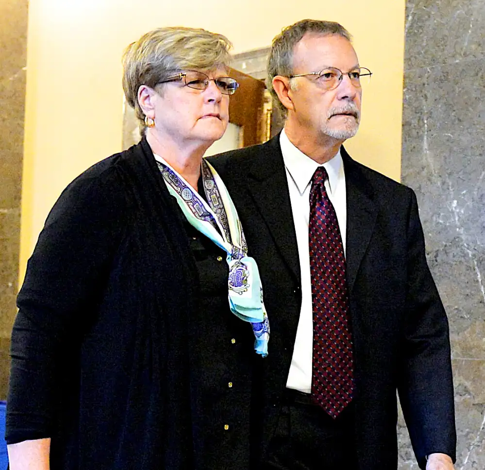 Paula Andrews and Steve Andrews