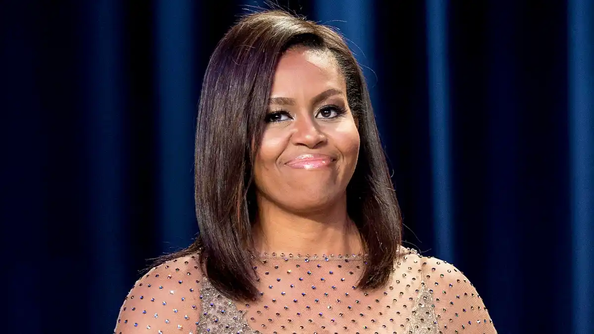 526658172_michelle obama zoom a7313982 f91f 43ac a356 4d7df9ca52c1