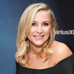 631971150_jessica capshaw zoom a527a057 ee06 4383 b234 08fd98c530a5