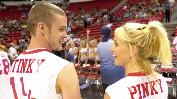 77684961_justin timberlake britney spears zoom 72d63c81 9110 43f7 b35e ffcf1cc0e621